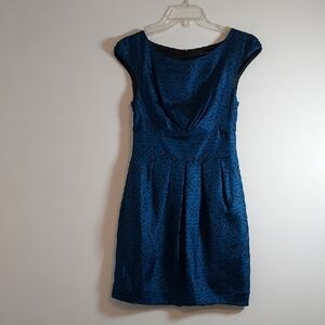 Banana Republic Silk & Actate